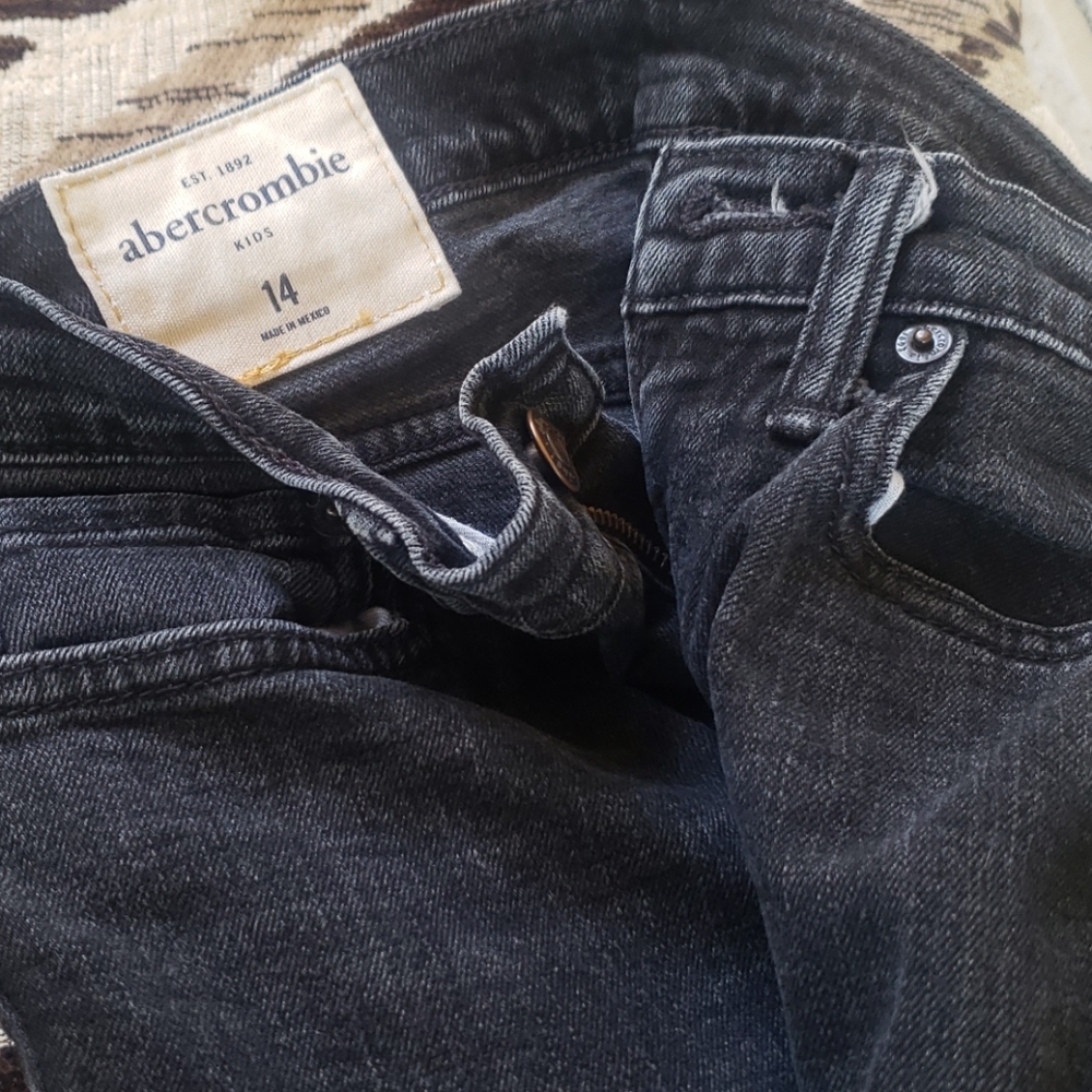 Black Jeans